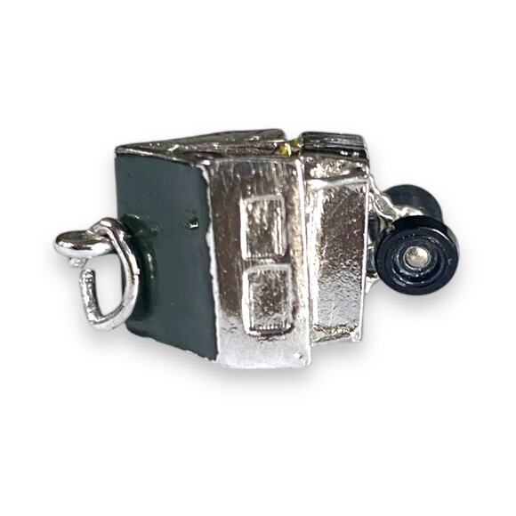 Vintage Charm Travel Trailer Camper Silver Tone Wheels Turn Whimsical 1950s RARE - Picture 8 of 13